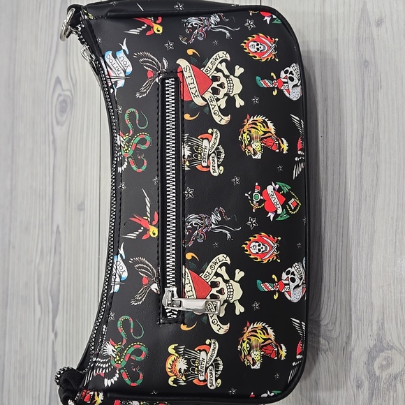 Ed Hardy Black Tattoo Print Shoulder Bag - Picture 4 of 8